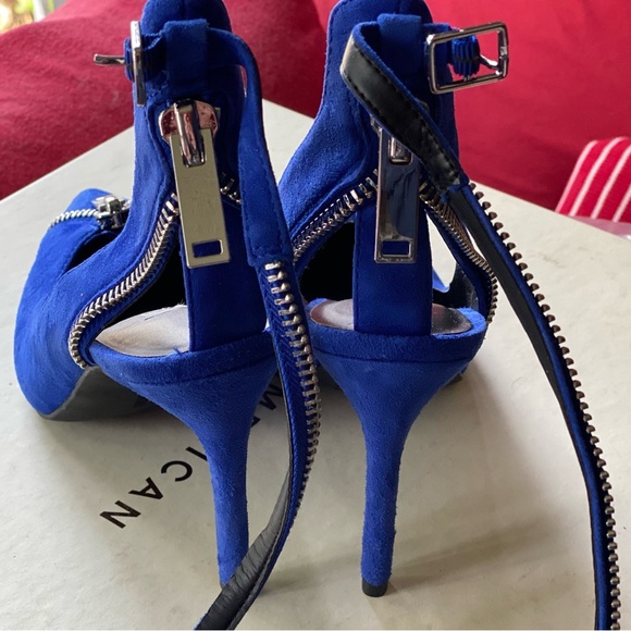 HEELS 👠 NWOB - Picture 3 of 5